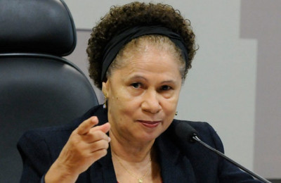 Regina Sousa defende escolha de candidato do PT somente em 2020