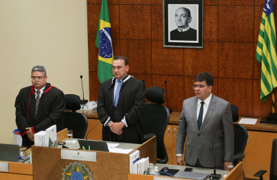 Governador Rafael Fonteles participa da posse de novos juízes no TRE-PI nesta terça