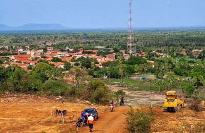Rafael comemora construção de nova estrada ligando Piauí e Ceará