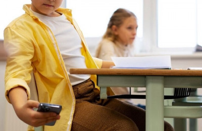MPPI recomenda a adoção de medidas para impedir o uso de celulares em sala de aula