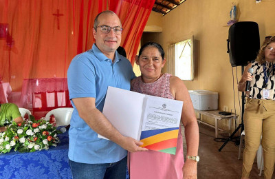 Interpi entrega títulos de terra para mais de 200 famílias no Norte do Piauí