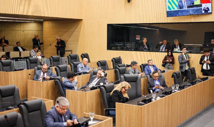 Alepi aprova indicativos reduzindo o ICMS dos combustíveis e da energia elétrica