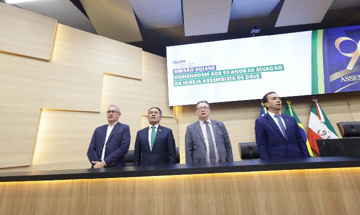 Alepi realiza sessão solene pelos 90 anos da Igreja Assembleia de Deus