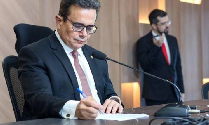 CCJ aprova 13 projetos de lei e debate celeridade na liberação de emendas