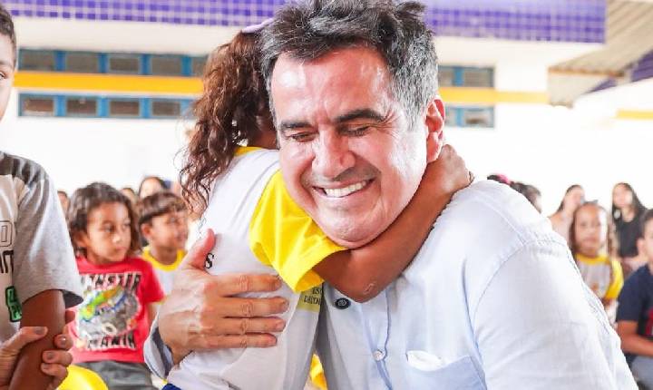 Ciro Nogueira parabeniza prefeito de Teresina pelo 1º lugar no IDEB