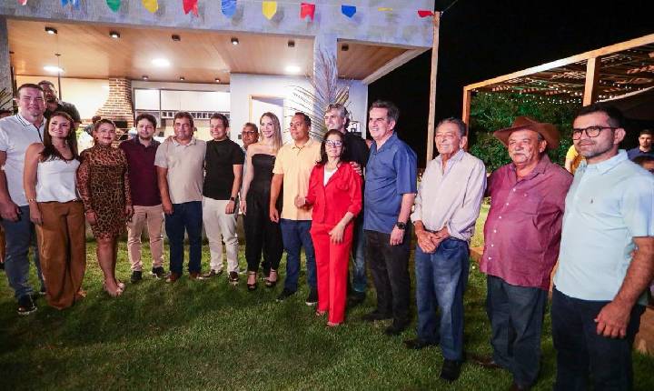 Ciro Nogueira tem o apoio do prefeito Pablo Santos e do ex-prefeito Gil Paraibano