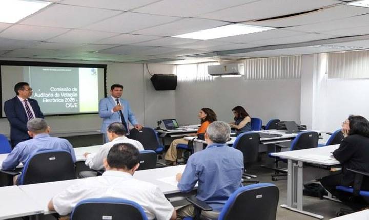 Comissão do TRE-PI inicia planejamento para testes públicos das urnas eletrônicas