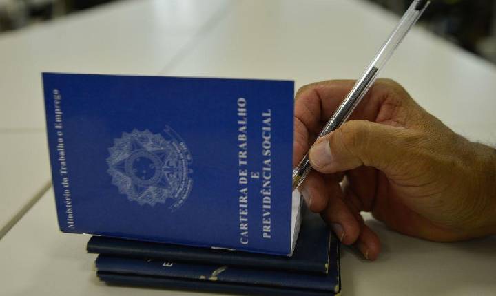 Confira as vagas de emprego anunciadas pelo Sine nesta segunda-feira