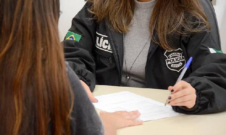 Delegacias para mulheres