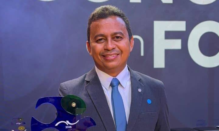 Dr. Francisco ganha Prêmio Congresso em Foco como melhor deputado do Piauí