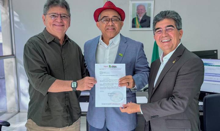 Deputado Limma articula no DNIT a recuperação de estradas no território dos Cocais