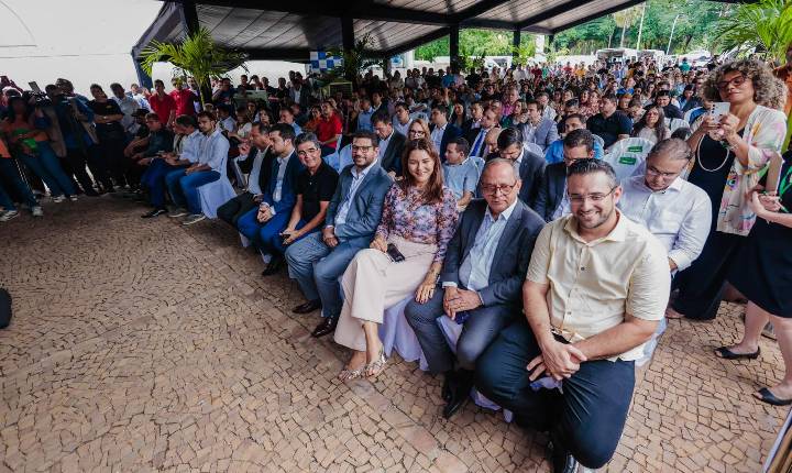 Desincompatibilização: lei eleitoral obriga deputados a voltar ao Plenário da Alepi