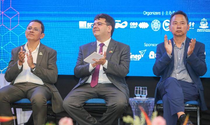 Encontro Brasil-China de Matemática fortalece pesquisa científica e cooperação internacional