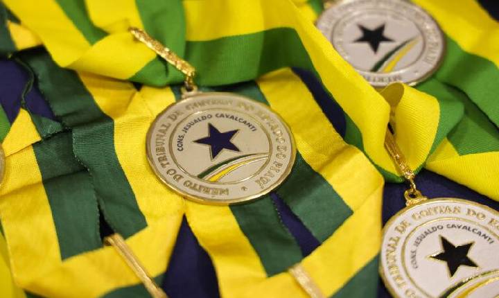 Entrega de medalhas de mérito na sexta-feira marca os 127 anos do TCE-PI