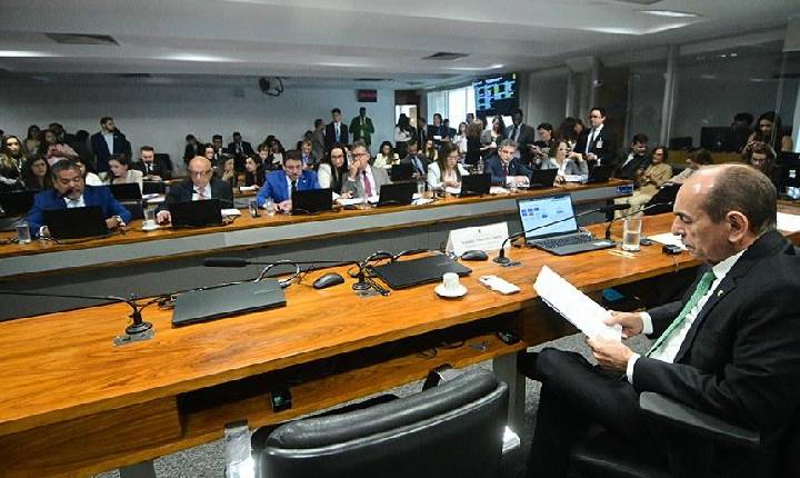 Exame de Proficiência em Medicina pode ser obrigatório para registro nos conselhos regionais e exercício da profissão