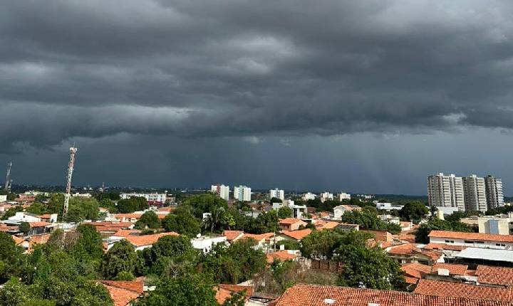 Fim de semana com muita chuva em Teresina e em cidade do Norte do Piauí