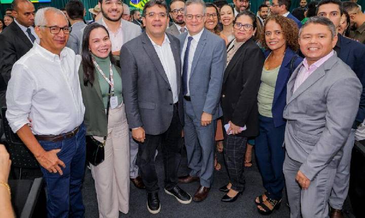 Fundação PiauíPrev nomea dez novos analistas nesta quarta-feira (24)