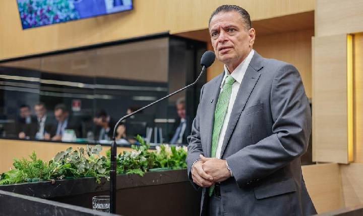 Gessivaldo Isaías cobra emendas de parlamentares para melhorar Teresina