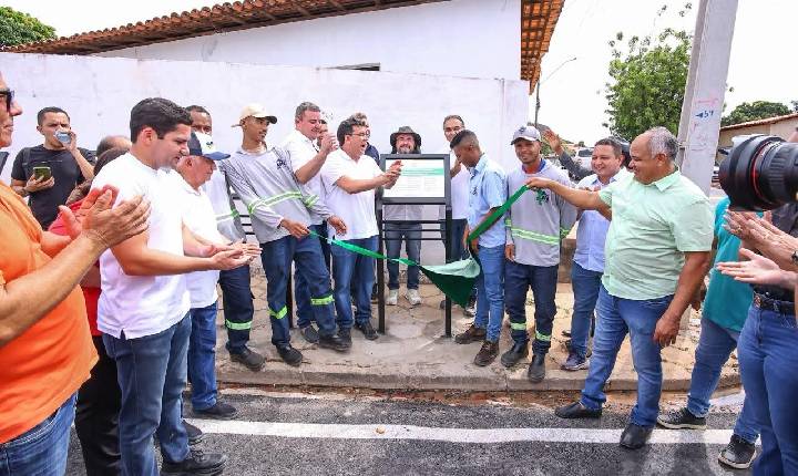 Governador anuncia 100% das ruas da zona urbana de Bom Jesus asfaltadas