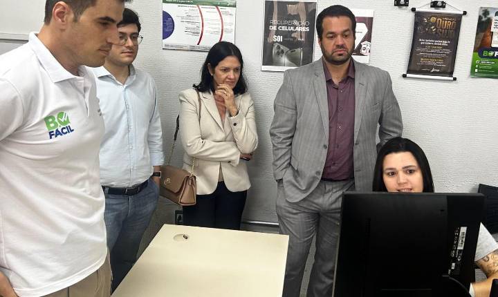 Governo de Alagoas vem conhecer programas de combate ao roubo e furto de celulares no Piauí