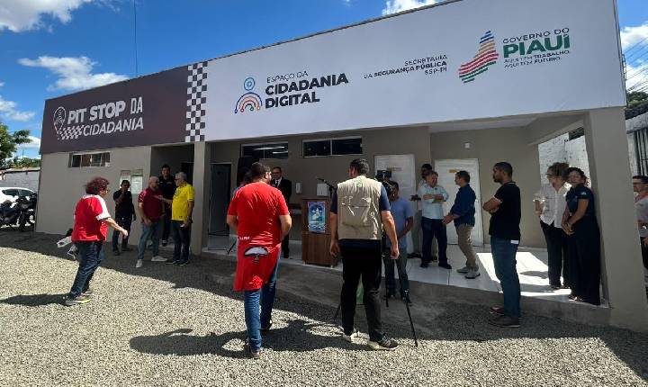 Governo inaugura espaço de apoio para motoristas de aplicativo em Teresina