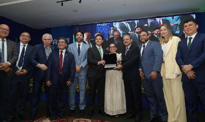 Homenagem ao decano Wilson Brandão marca a instalação da Assembleia Legislativa em Pedro II