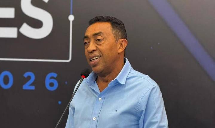Joel critica saúde do governo e propõe soluções para quem “ainda está no corredor de hospital”