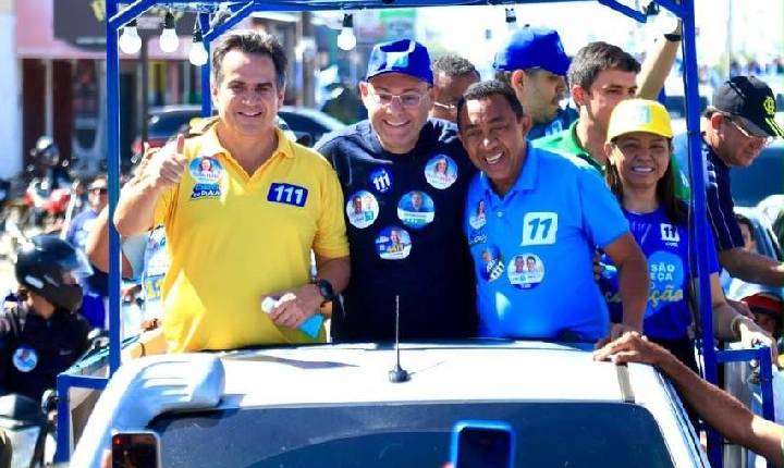 Joel e Ciro participam de carreata na Grande Santa Maria da Codipi