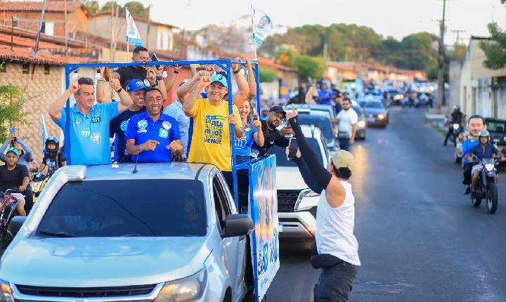 Joel, Jeová e Ciro fazem carreata histórica e são recebidos com sinal do 