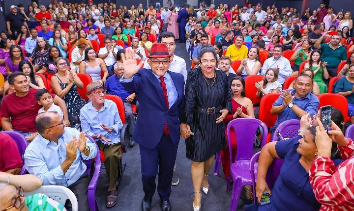 Justiça Eleitoral mantém prefeito Abdoral Silva no cargo em São João do Arraial