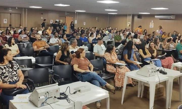 Justiça Eleitoral treina mesárias e mesários que atuarão em Teresina