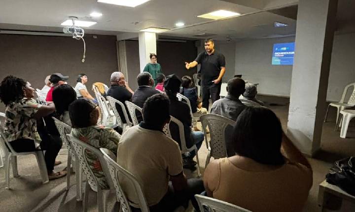 Lideranças cadastram entidades para participação no Orçamento Popular