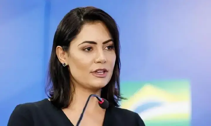 Michelle Bolsonaro é oficializada como candidata ao Senado pelo PL do DF