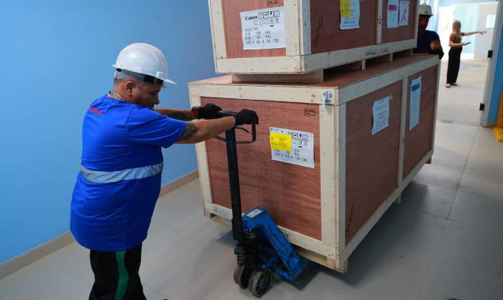 Novo Hospital Regional de Picos recebe equipamentos de hemodinâmica