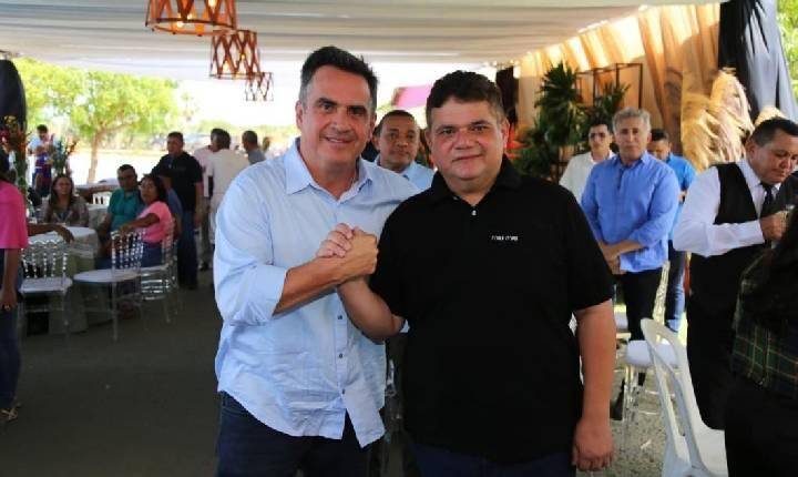 O PT vai tomar uma decisão sobre almoço político oferecido para Ciro?