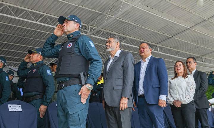 PMPI celebra Dia de Tiradentes e homenageia agentes de segurança