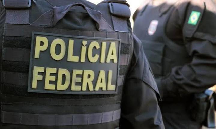 Polícia Federal investiga desvio de livros didáticos no Piauí e no Maranhão