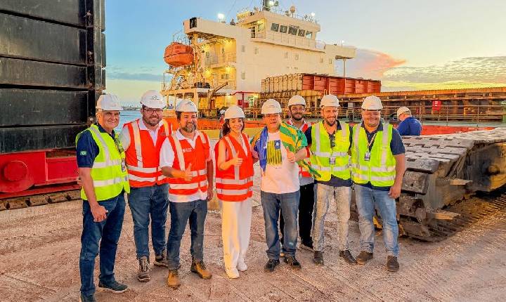 Porto Piauí faz primeira atracação de navio de carga no Terminal de Uso Privado