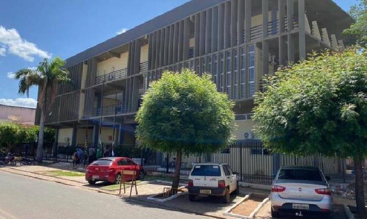 Prefeito Pablo Santos anuncia o cancelamento do Zé Pereira em Picos