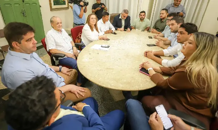 Prefeito Sílvio Mendes tem 21 vereadores apoiando seu governo