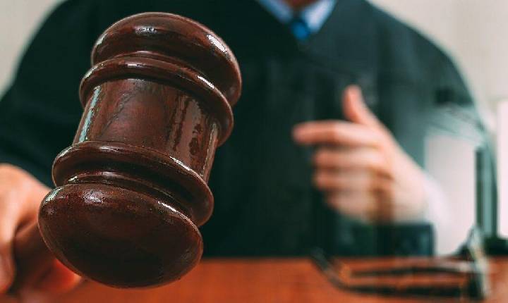 Prefeito vai devolver R$ 1,6 milhão aos cofres de Cajueiro da Praia
