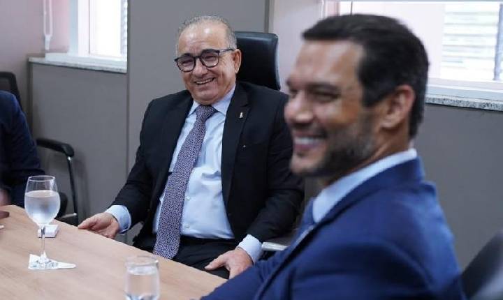 Presidente do TJPI recepciona presidente da CBF na sede do Judiciário