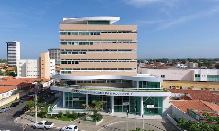 Procon/MPPI convoca compradores de 156 apartamentos de prédio não entregue em Teresina