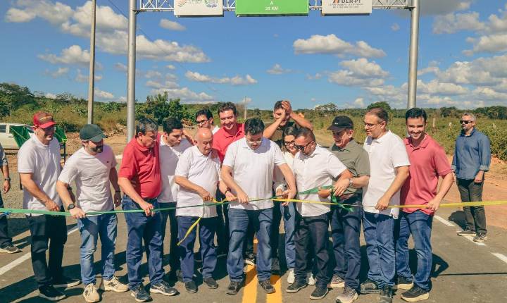 Rafael Fonteles celebra sucesso do Saúde Digital em Pavussu