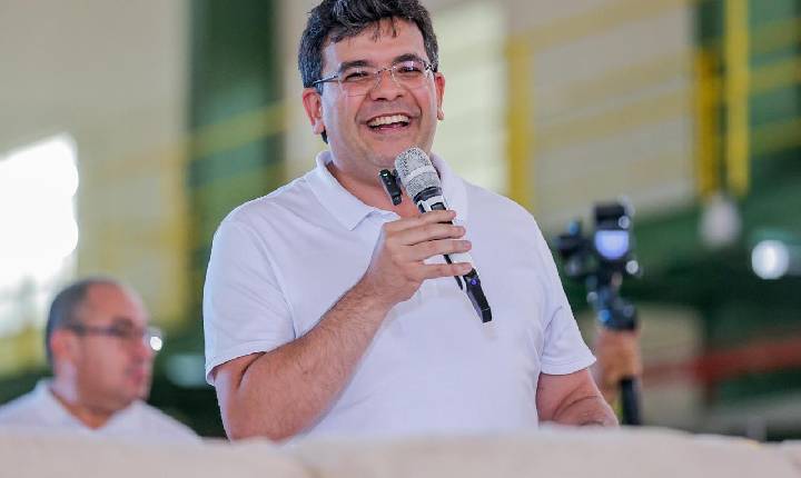 Rafael Fonteles comemora aniversário de 41 anos nesta quarta (6) com missa e  doações