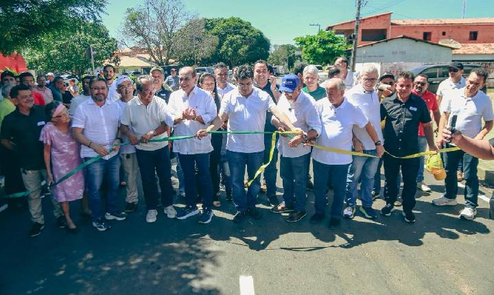 Rafael Fonteles inaugura pavimentação e autoriza novas obras em Marcos Parente