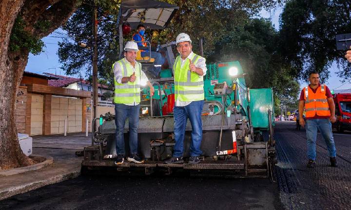 Rafael Fonteles vistoria ruas asfaltadas e sinalizadas na zona Leste de Teresina