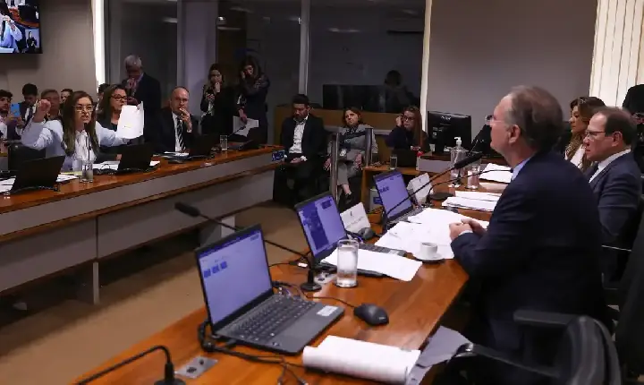 Rombo no BRB: Senadores criticam falta de dados sobre socorro bilionário
