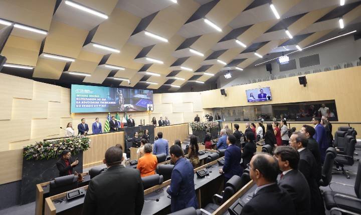 Sessão solene na Alepi lembra o Dia da Advocacia Trabalhista
