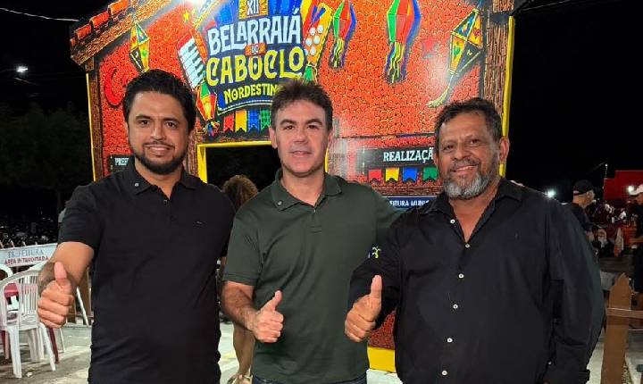Severo Eulálio prestigia o XII Belarraiá do Caboclo Nordestinoem Belem do Piauí